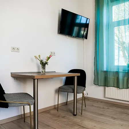 Apartmenthaus Rankestrasse 4 Apartment *