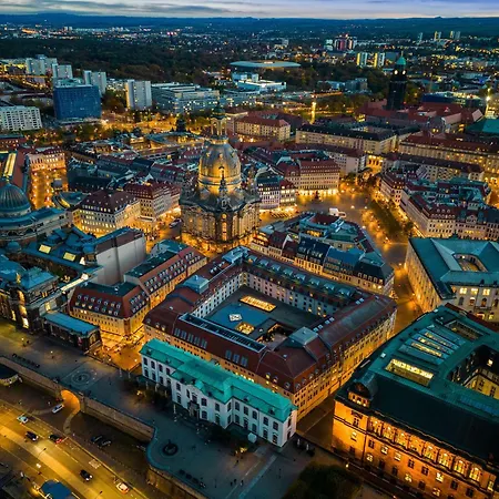 Hilton An Der Frauenkirche 4* Dresden