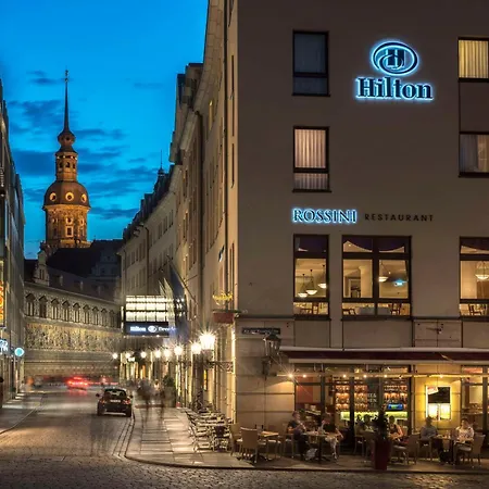 Hilton An Der Frauenkirche Hotel 4*