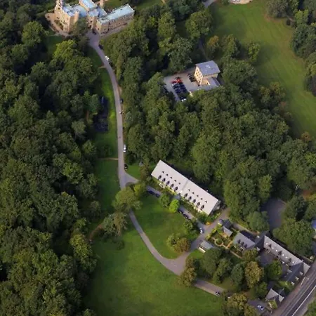 Schloss Eckberg Hotel 4*