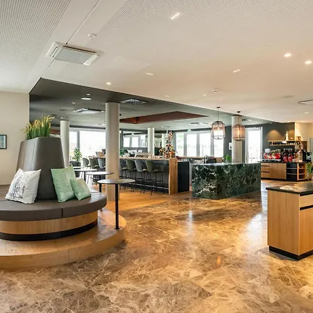 Arcotel Hafencity 4*