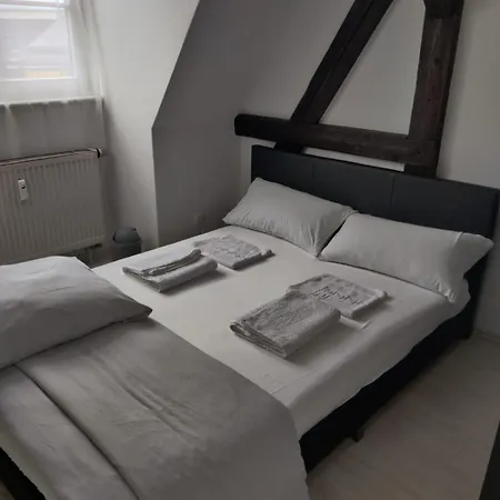 Apartment Skyline Retreat - Grand Penthouse Dresden
