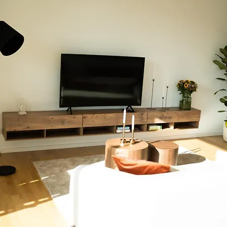 Moderne Mit Grosszuegigen 100qm In Der Dresdner Altstadt Apartamento Dresde