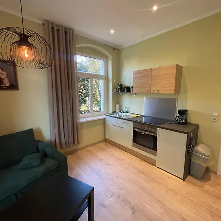 Apartmenthaus Rankestrasse 4 * Dresden