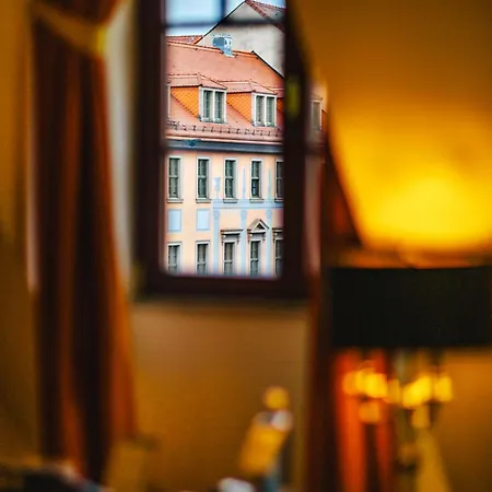 Relais & Chateaux Buelow Palais