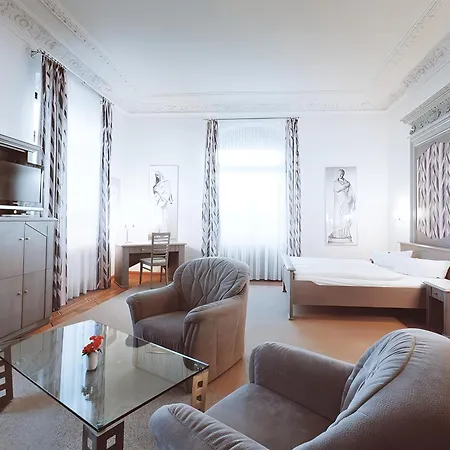 Kipping Am Hauptbahnhof Hotel 3*