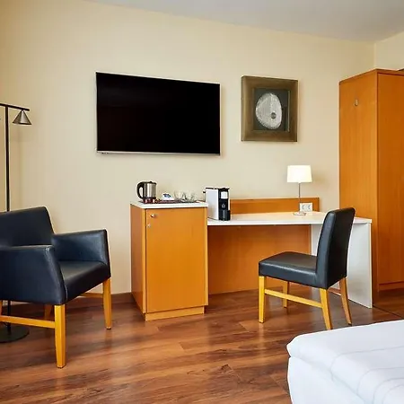 Western Macrander Hotel