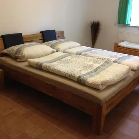 4 * Dresden