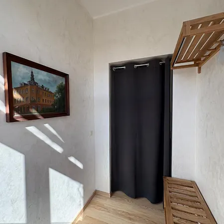1 Landeskrone Apartment