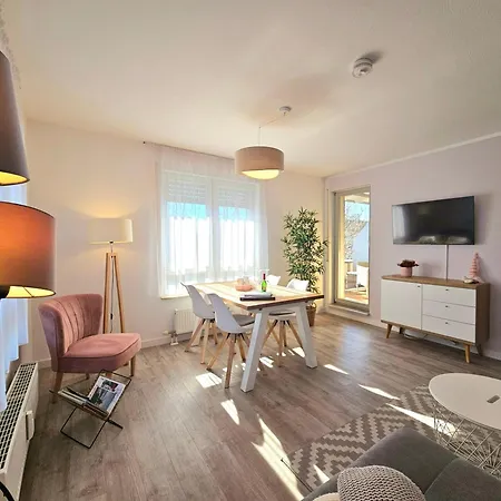 Wunderschoen-wohnen-im-apartment-rooftop Apartment