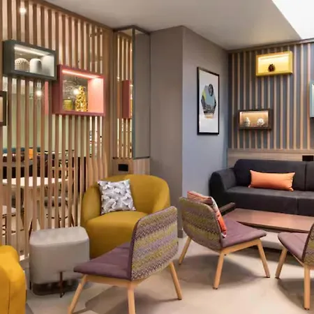 Hampton By Hilton Centre Hotel 3*