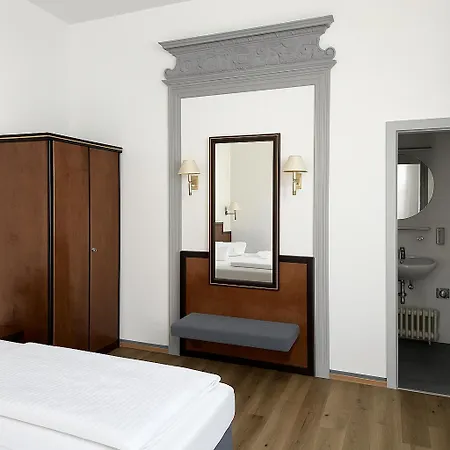 Hotel Noel Am Hauptbahnhof Dresda