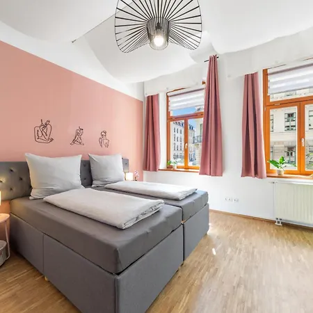 Appartement Dresdenstay Gemuetlich Naehe Zentrum Und Elbe Kamin Ps4 Dresde