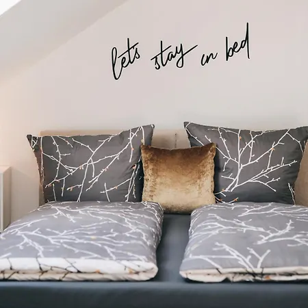Appartamento Tip! Grosszuegige Im Herzen Der Dresdner Neustadt