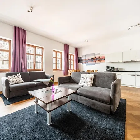 Familienapartment An Der Frauenkirche Дрезден