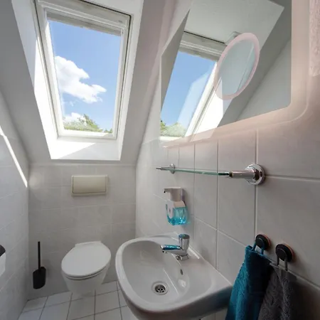 Apartment Dresdenstay 3 Schlafzimmer 2 Baeder Balkon Kamin Ps4
