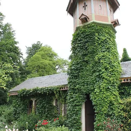 Schloss Eckberg 4* Dresden