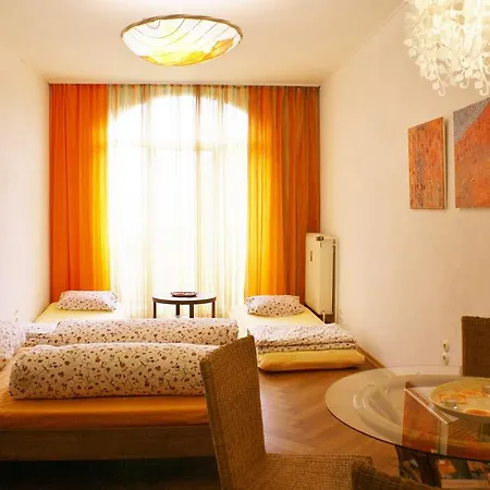 Private Gästezimmer Bei Ila Zimmerling Dresden