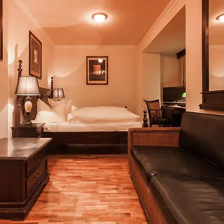 Aviv Hotel Dresden