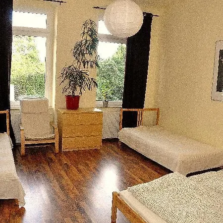 Neustadt-fewo-zentral-guenstig-l6 * Dresden