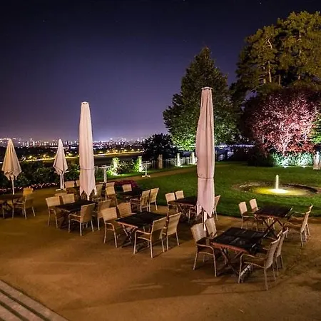 Schloss Eckberg 4* Dresden