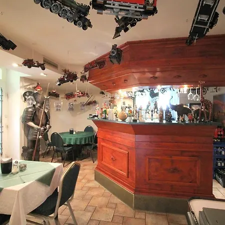 Zu Den Linden Hotel Dresda