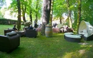 Romantik And Restaurant Pattis Hotel Dresden