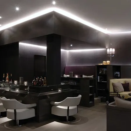 Vienna House Qf Hotel
