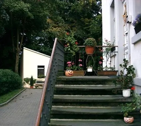 Hotel-pension Koenigswald 3*