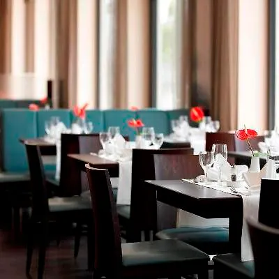 Intercityhotel 4* Dresden