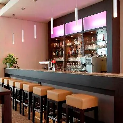 Intercityhotel 4* Dresden