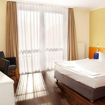 Hotel Western Macrander