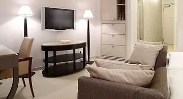Townhouse 5*