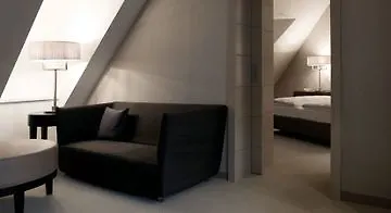 Vienna House Qf Hotel