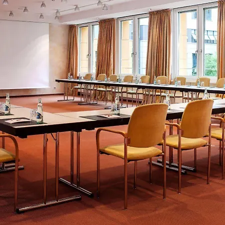 Otel Elbflorenz 4*