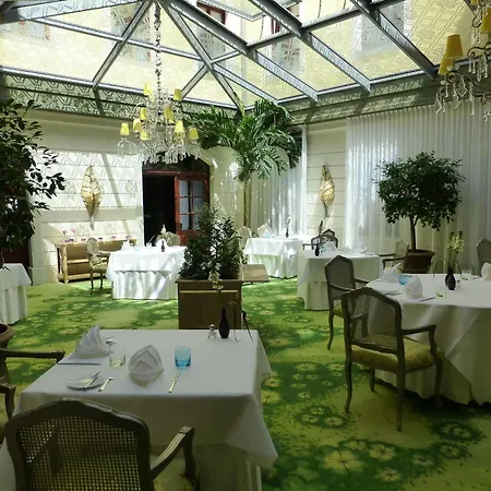 Relais & Chateaux Buelow Palais ホテル 5*