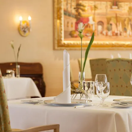 Relais & Chateaux Buelow Palais ホテル