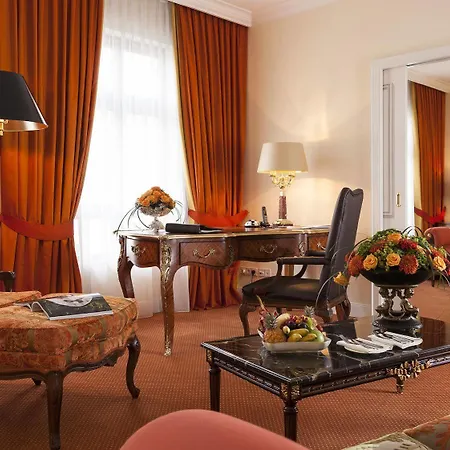 Relais & Chateaux Buelow Palais ホテル ドレスデン