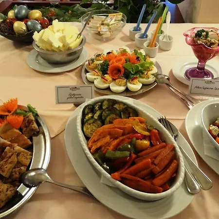 Hotel Noel Am Hauptbahnhof 3*