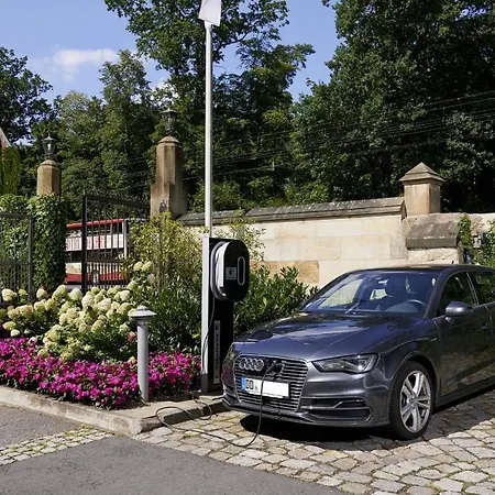 Hotel Schloss Eckberg Dresden
