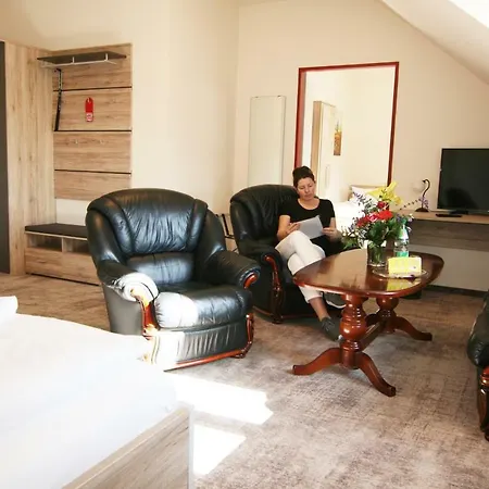 Am Waldschloesschen - Brauhaus Guest house 3*