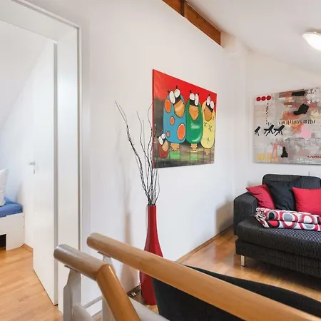 Apartment Comeback *