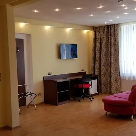 Ξενοδοχείο Hotel-villa Lalee