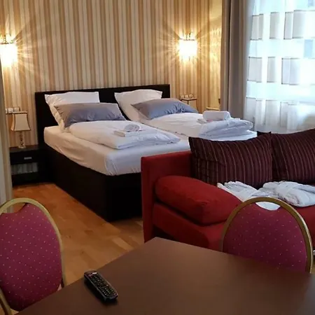 Hotel-villa Lalee Ξενοδοχείο 3*