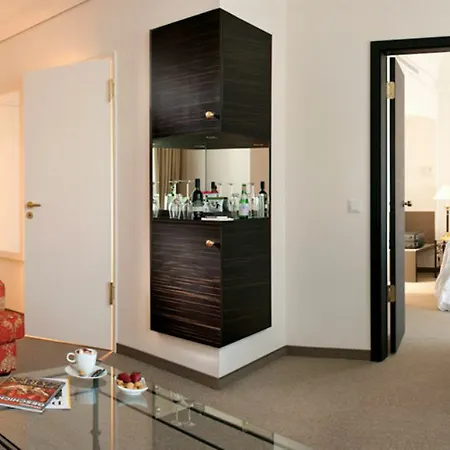 Otel Elbflorenz