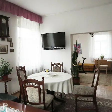 Apartment Hamax *