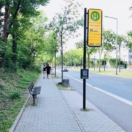 Ruhiges Einzelappartement An Tud & Stadtzentrum *