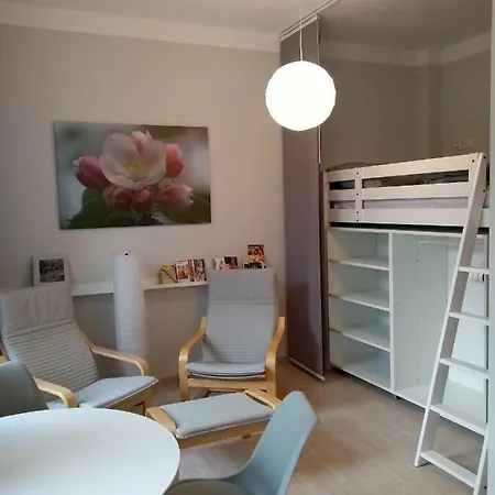 Mirabelle - Wohnen In Der Dresdner Neustadt アパート