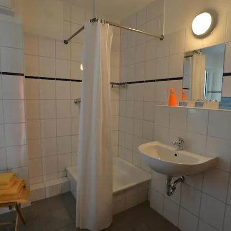 Inn Gastehaus Mezzaluna 2*