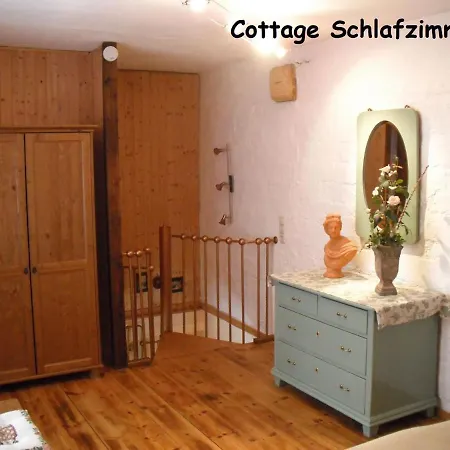 City-ferienwohnungen-dresden - Zentral Gelegen Im Haus Louisenstrasse 11 - Dresden-neustadt Appartement
